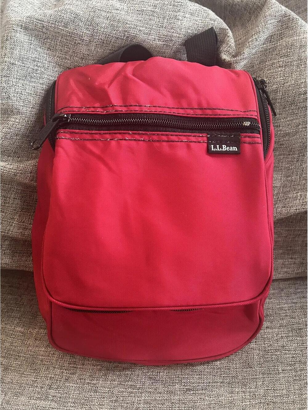 LL Bean Personal Hanging Organizer Red Nylon Toiletry Bag Travel Case